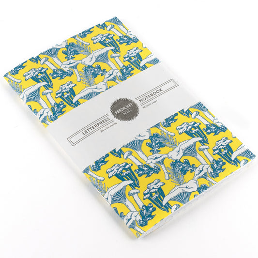 Notebook: Foraging Series - Chanterelle Mushroom Pocket Notebook